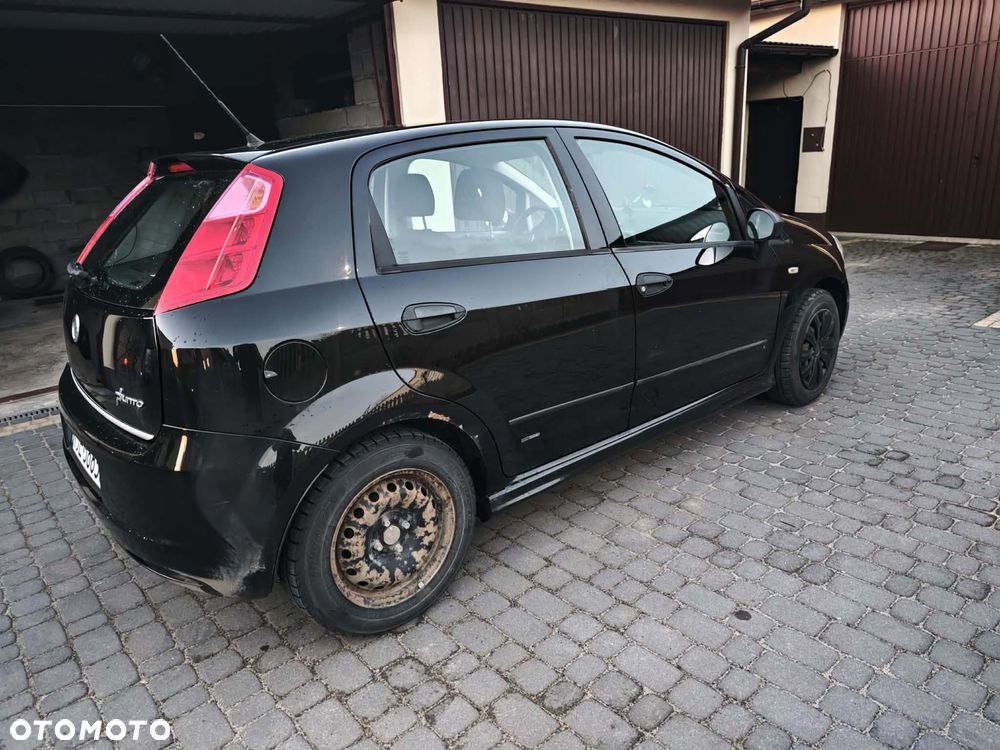 Fiat Punto - 12
