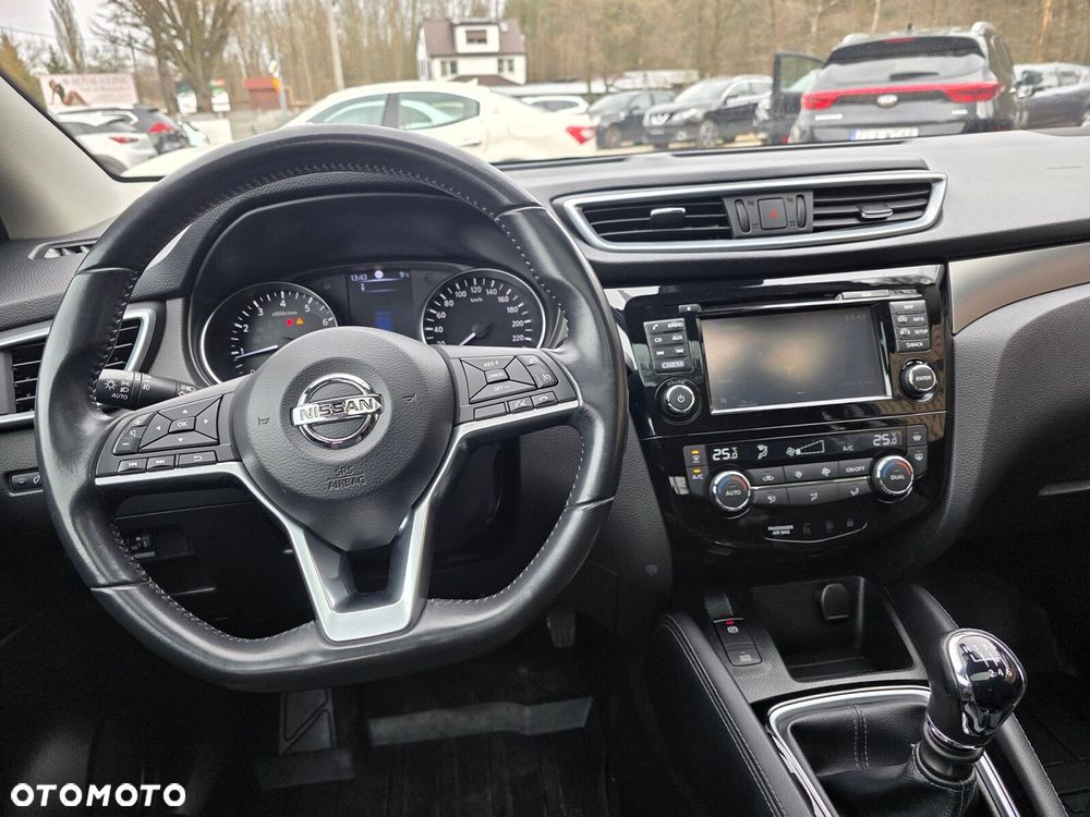 Nissan Qashqai - 11