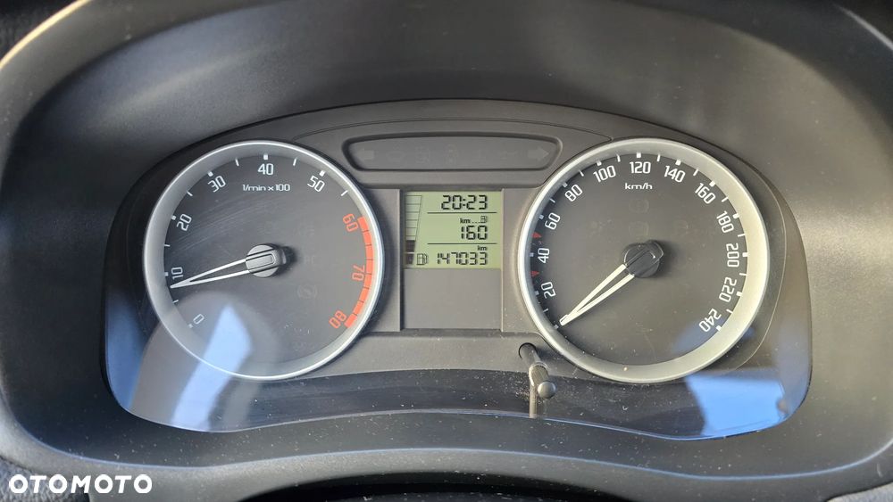 Skoda Fabia - 20