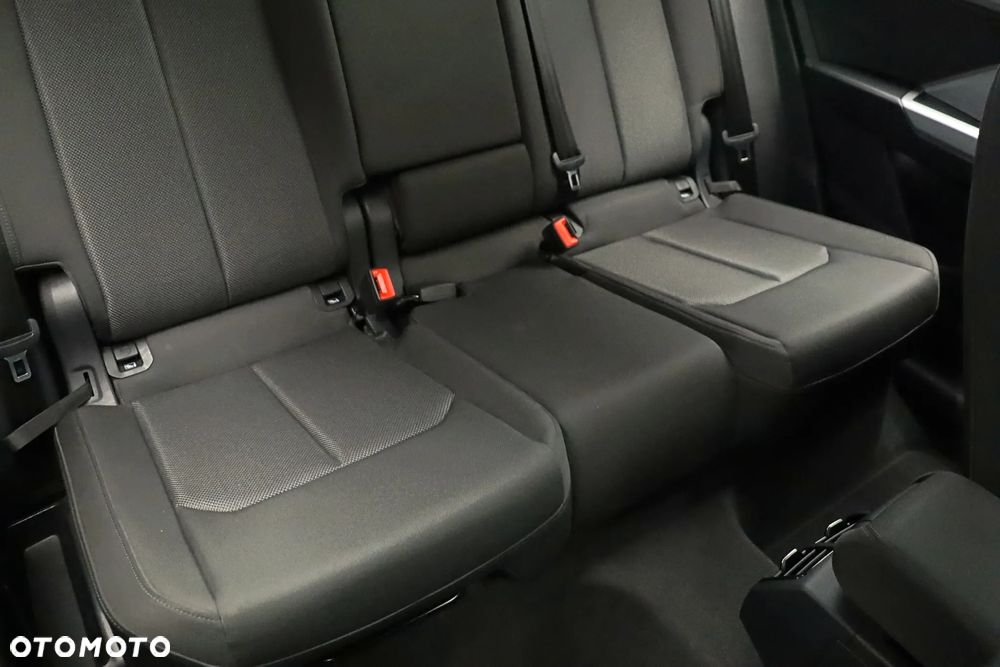 Audi Q3 35 TFSI Advanced S tronic - 16