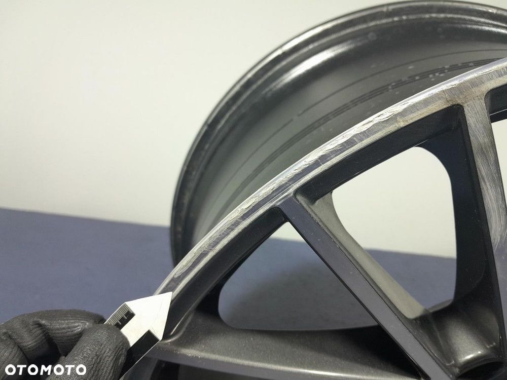 PORSCHE CAYENNE III 9Y FELGA ALUMINIOWA 11JX21 5X130 ET 49 9Y3601025AG - 2