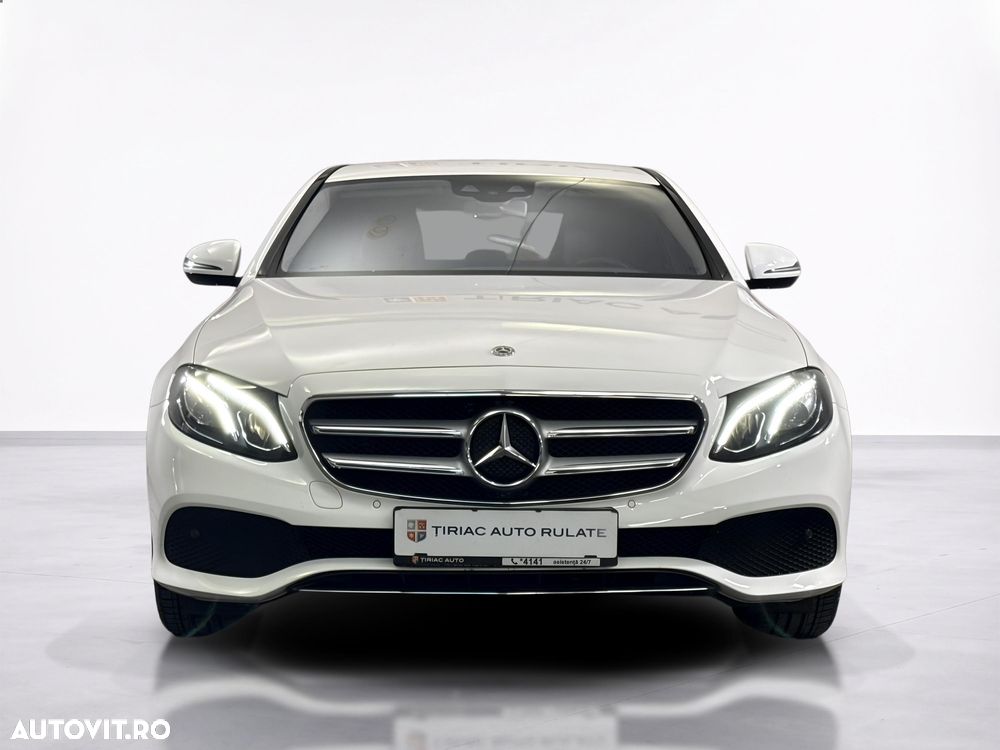 Mercedes-Benz E - 9