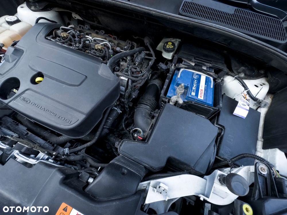 Ford Kuga 2.0 TDCi 4x4 Titanium - 17