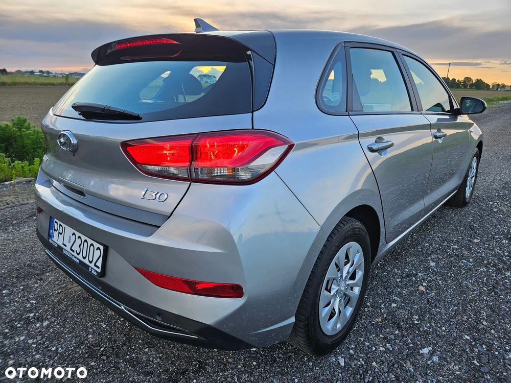 Hyundai i30 1.5 DPI Modern - 12
