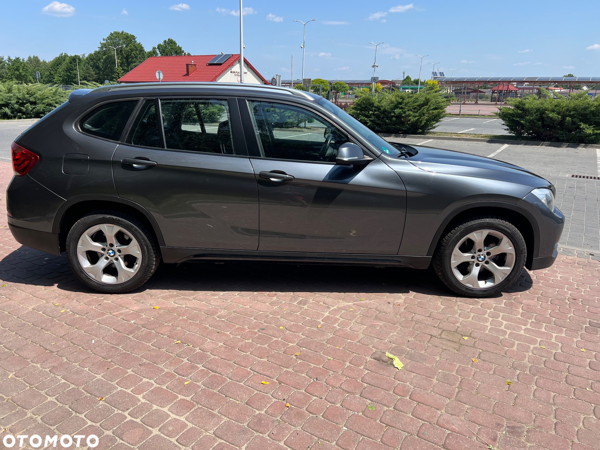 BMW X1 sDrive18d Sport Line - 7