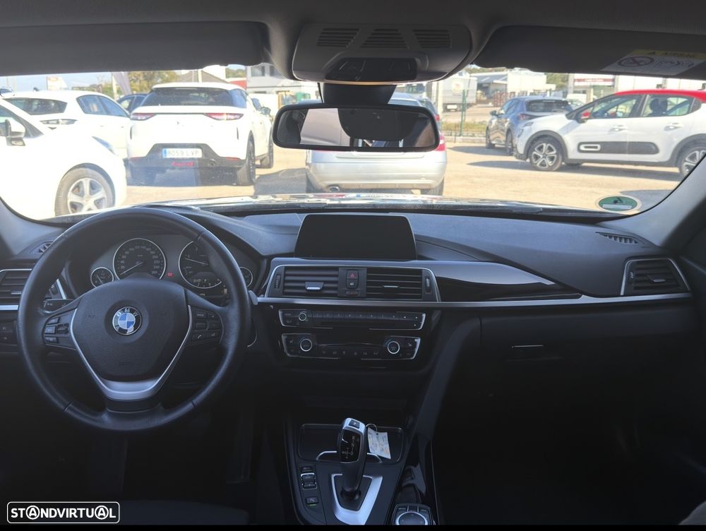 BMW 318 d Aut. Sport Line - 10