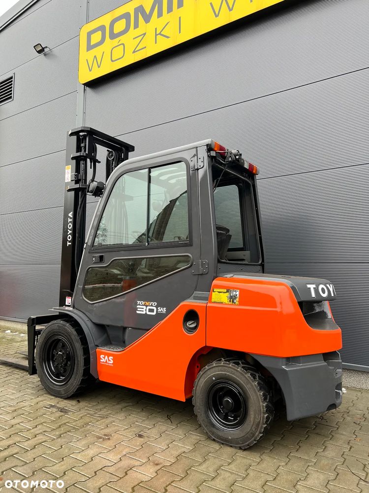 Toyota 02-8FDF30 - 5