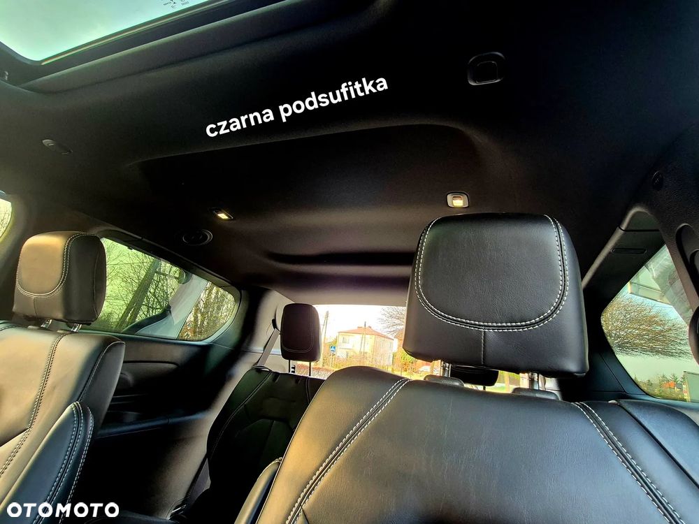 Chrysler Pacifica - 30