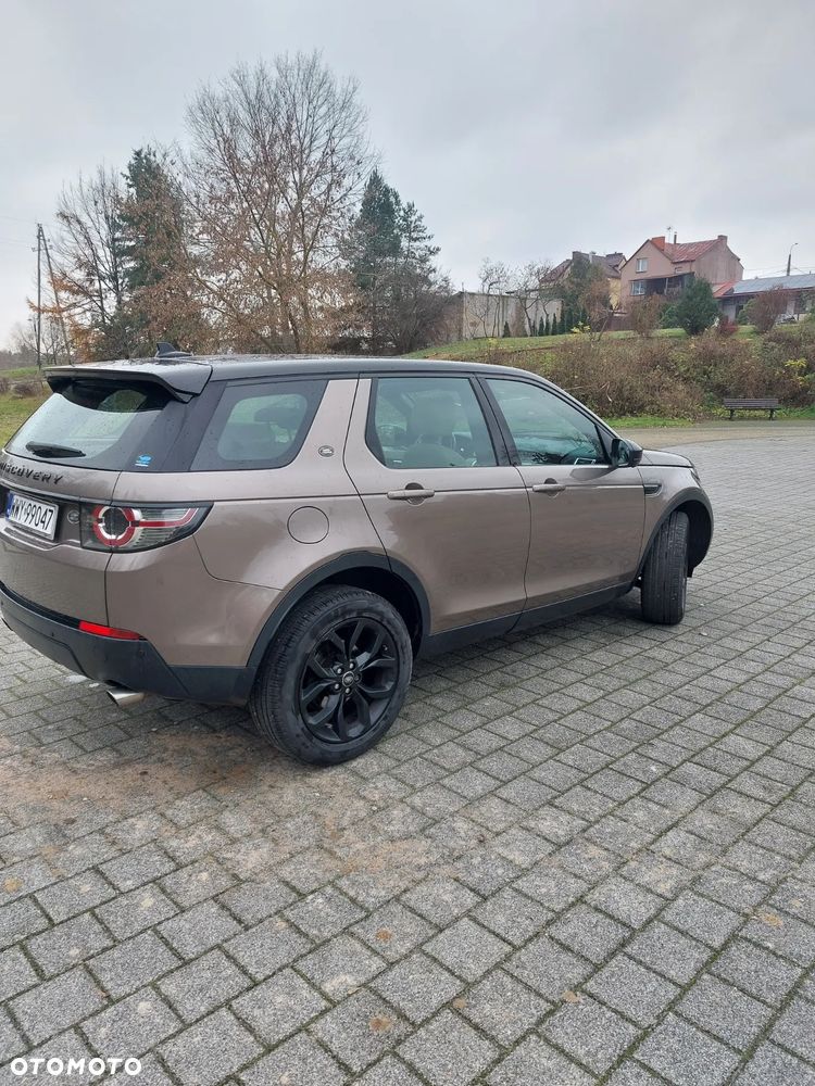Land Rover Discovery Sport TD4 HSE Luxury - 9