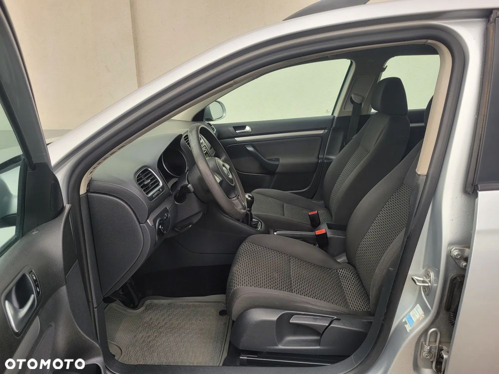 Volkswagen Golf 1.6 TDI Comfortline - 29