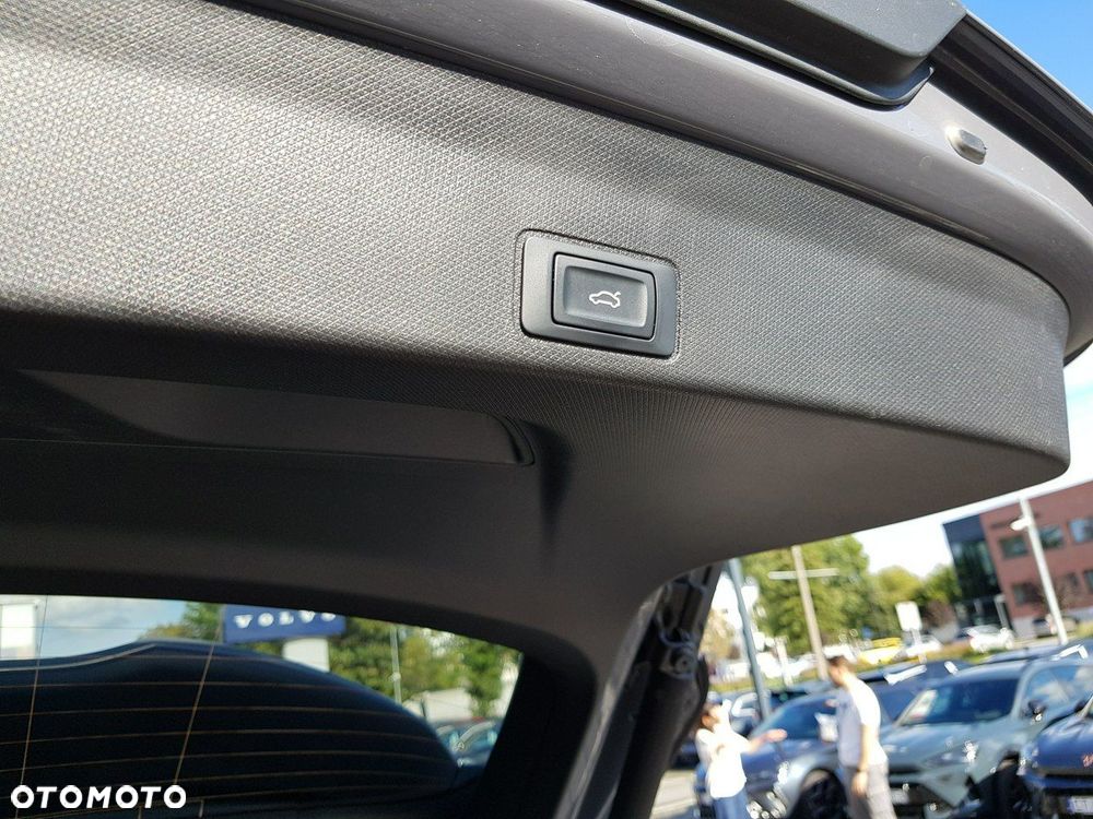 Cupra Terramar 2.0 TSI 4Drive VZ DSG - 35