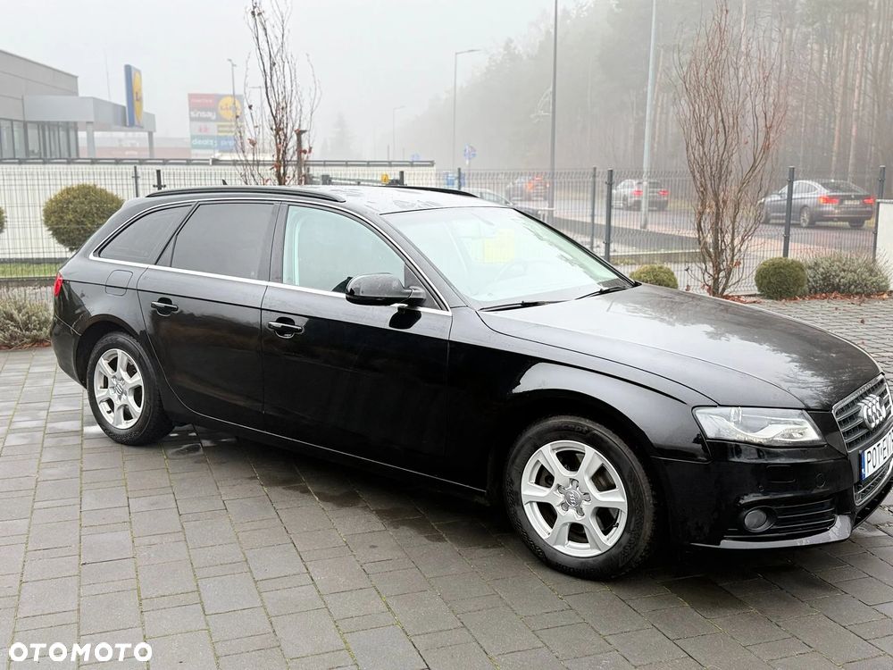 Audi A4 Avant - 9