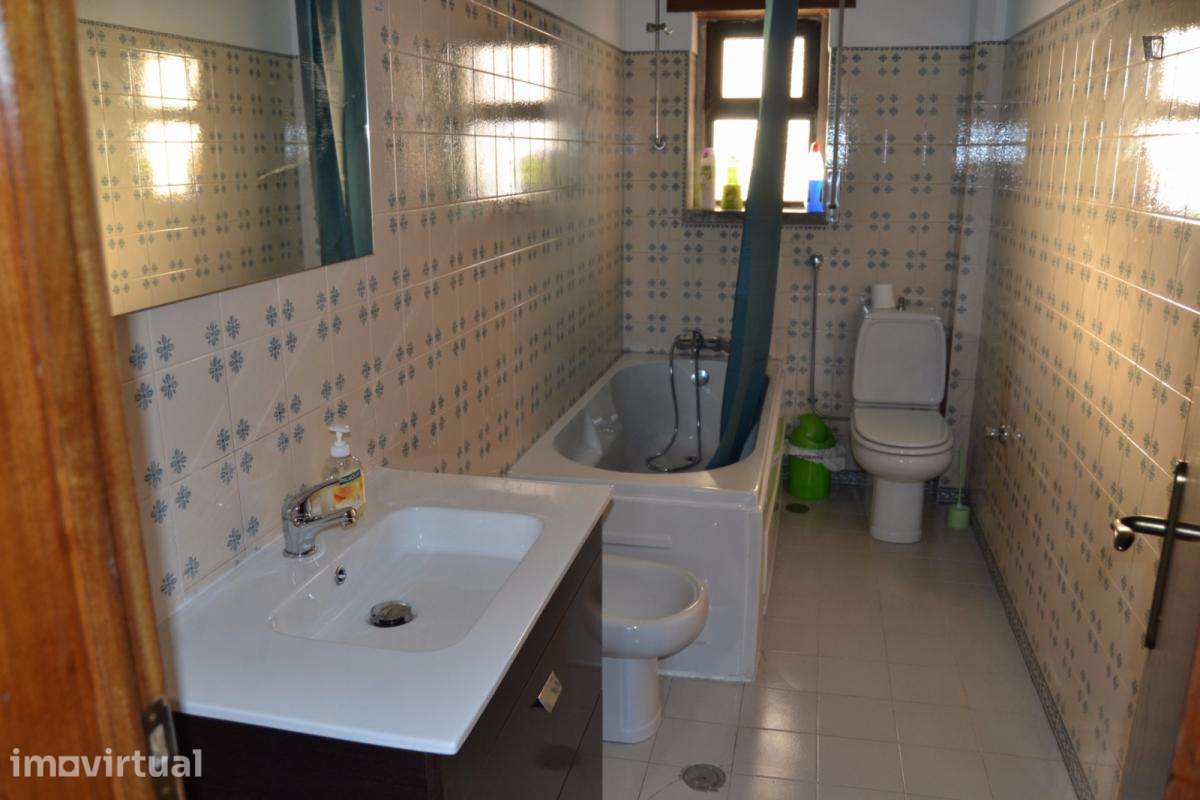 Quarto - localizado em Lisbon - Grande imagem: 2/13