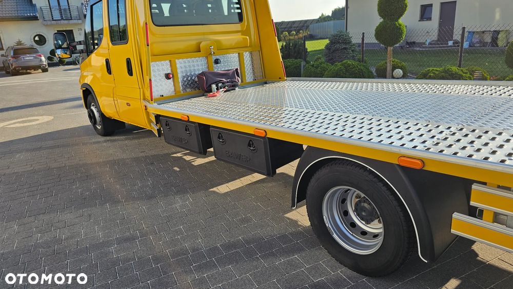 Iveco Daily 70C18 - 11