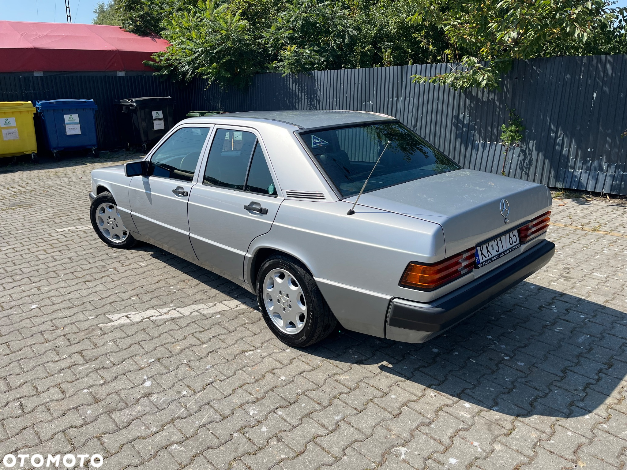 Mercedes-Benz W201 (190) - 8