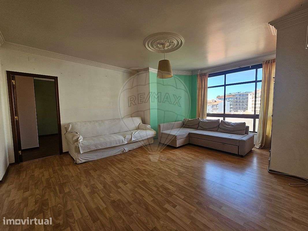 Apartamento T1 para arrendamento - Grande imagem: 2/17