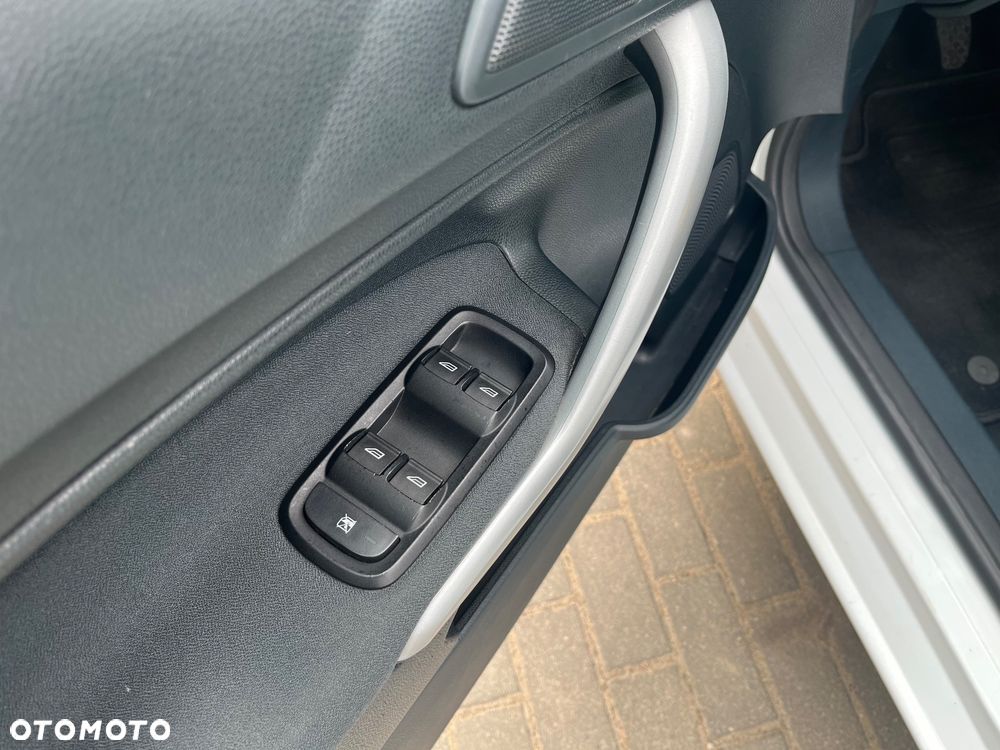 Ford Fiesta 1.25 Champions Edition - 28