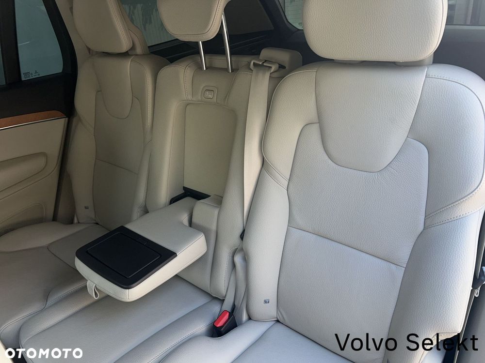 Volvo XC 90 B5 D AWD Momentum Pro - 14