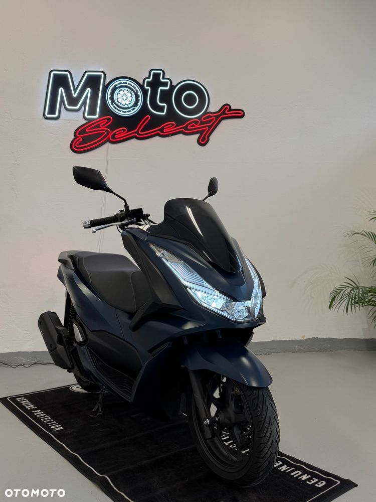 Honda PCX - 1