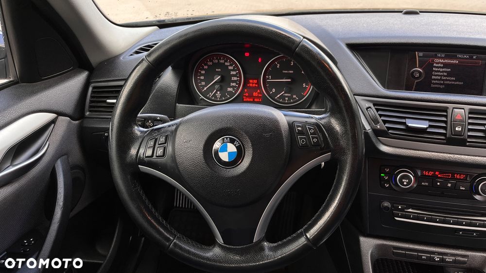 BMW X1 xDrive18d - 15