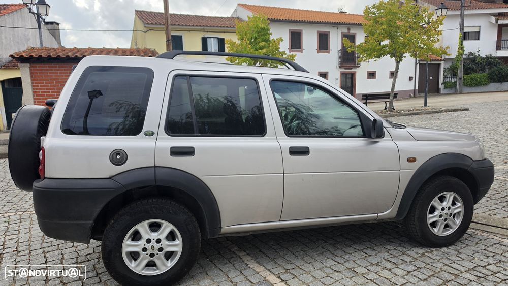 Land Rover Freelander - 2