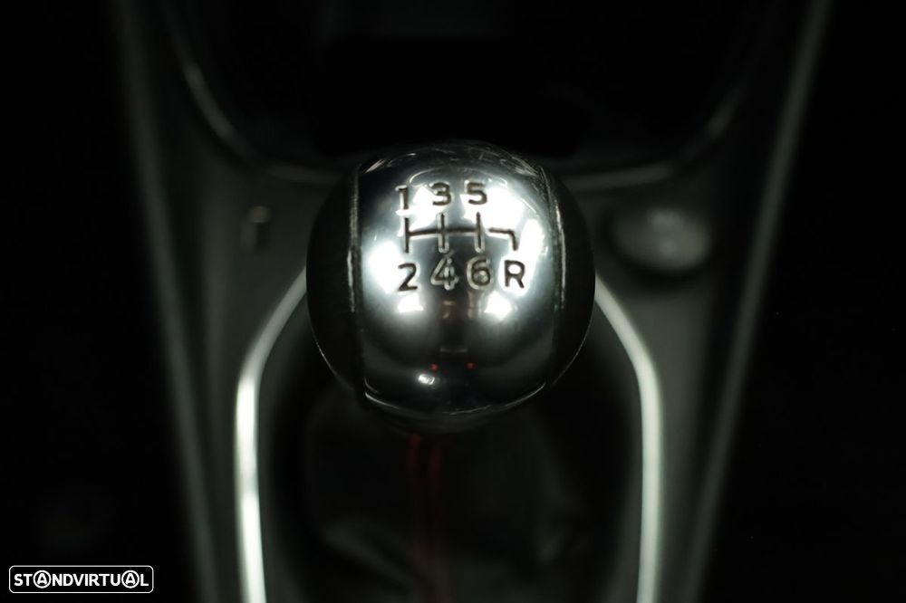 Ford Puma 1.0 EcoBoost MHEV ST-Line Design - 13