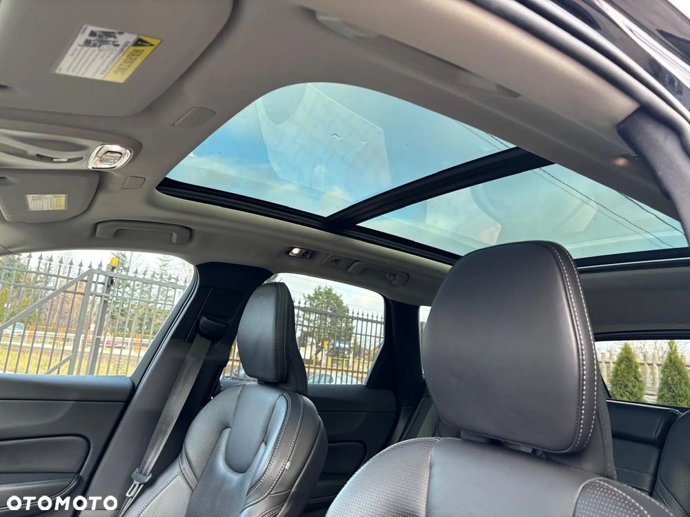 Volvo XC 60 T5 AWD Geartronic Inscription - 16