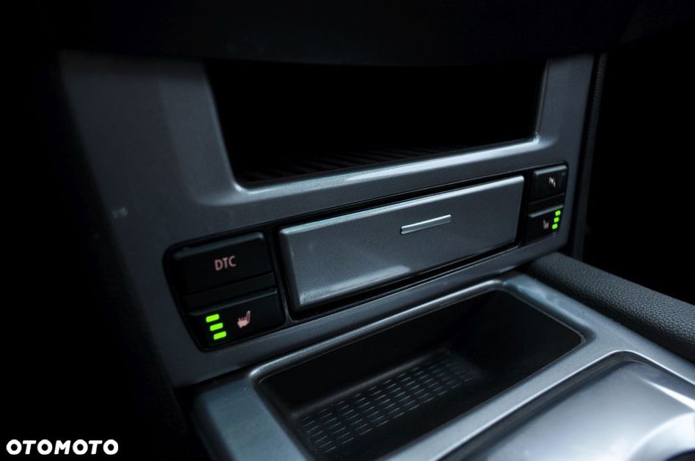 BMW Seria 5 520d - 23