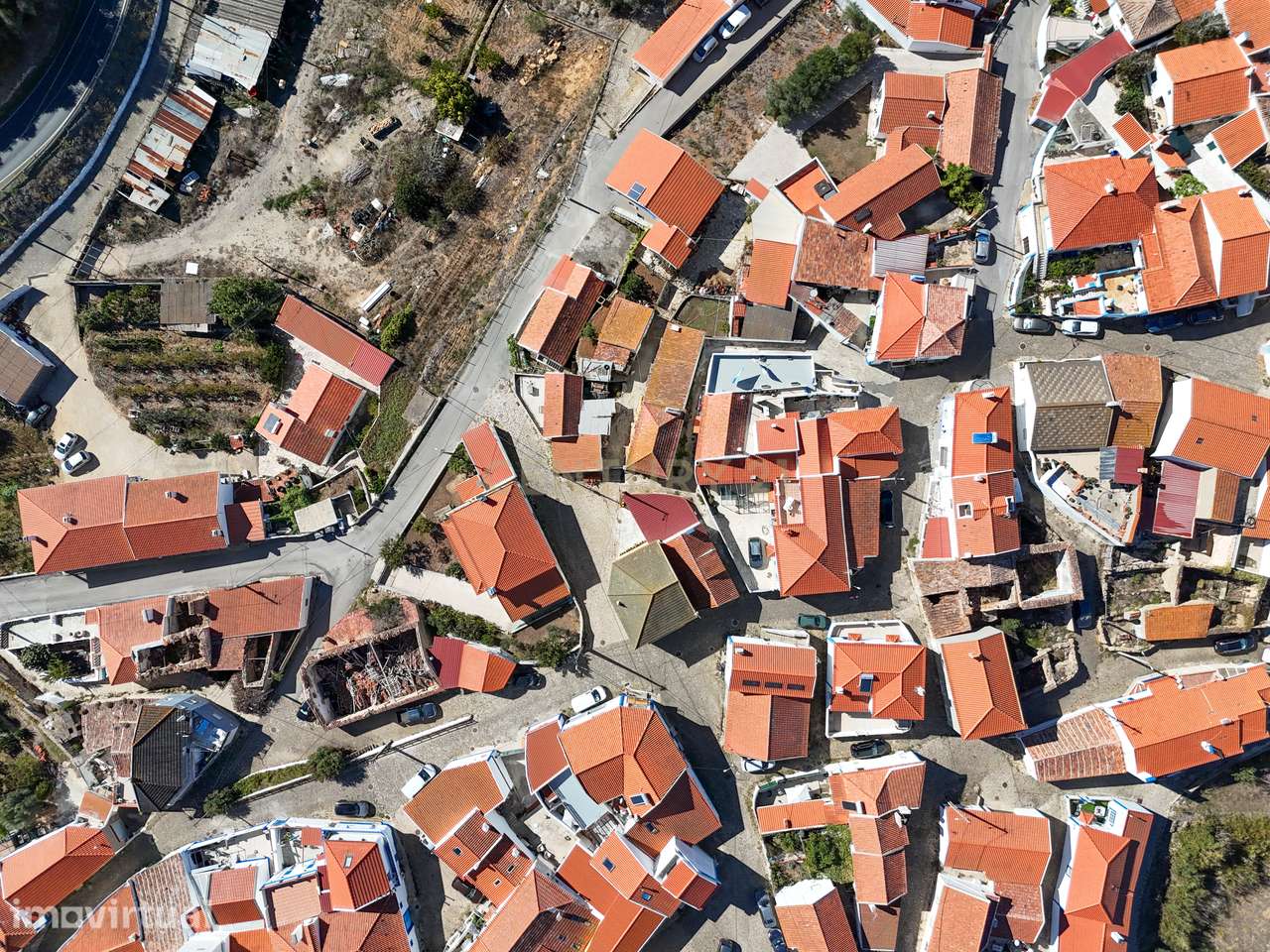 Moradia T2 Renovada para Arrendamento na Carvoeira – A 5 Minutos da Pr - Grande imagem: 5/25