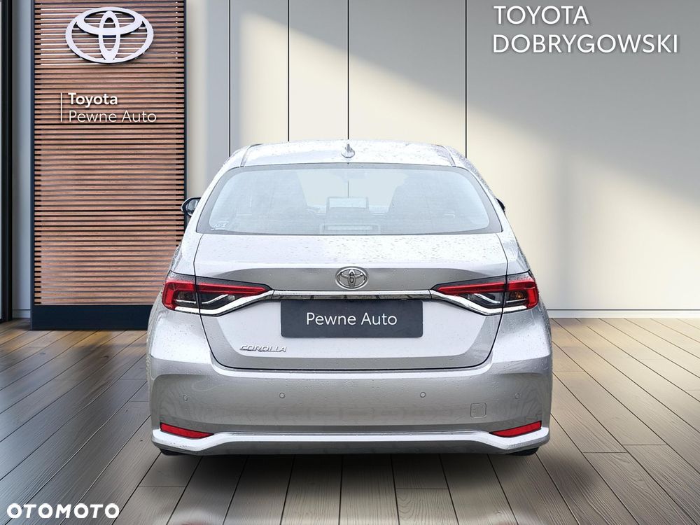 Toyota Corolla - 4
