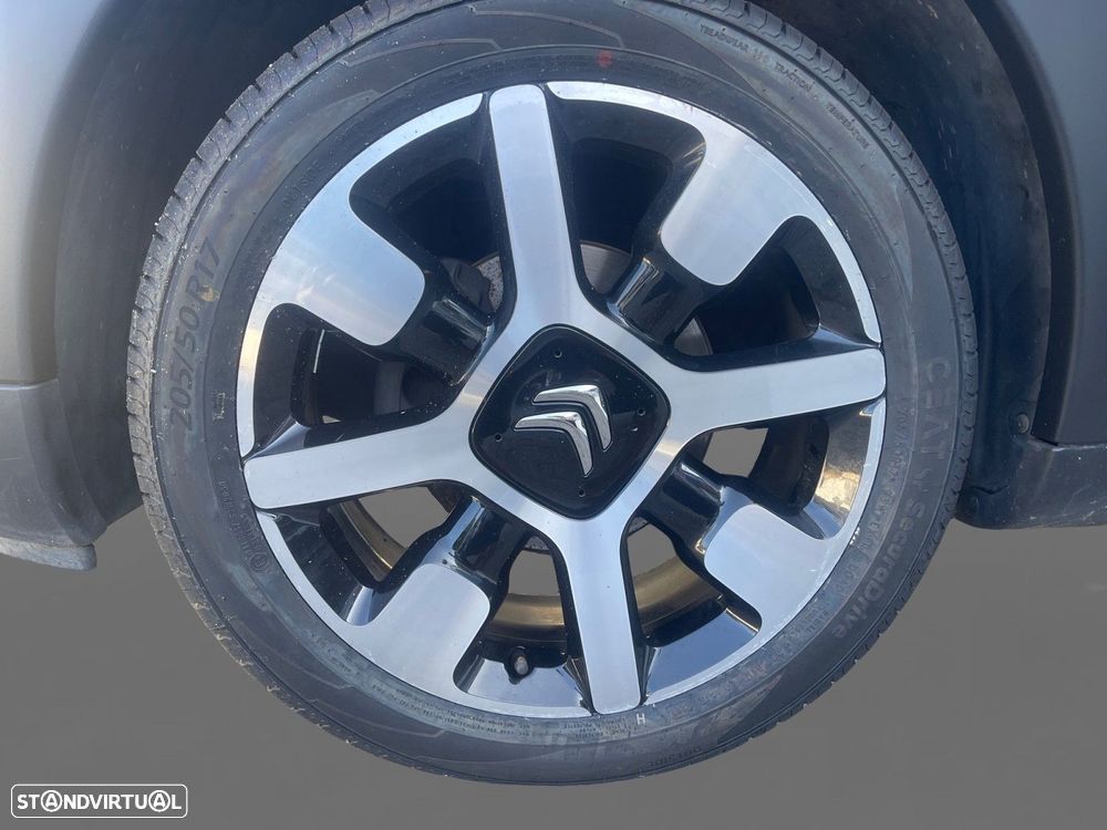 Citroën C4 Cactus 1.2 PureTech Shine - 14