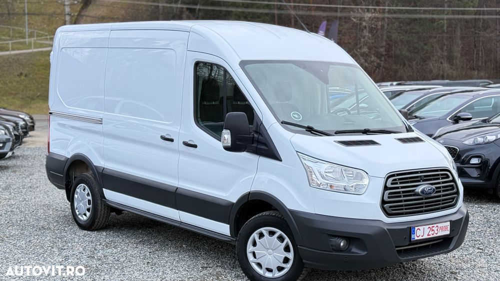 Ford Transit - 1