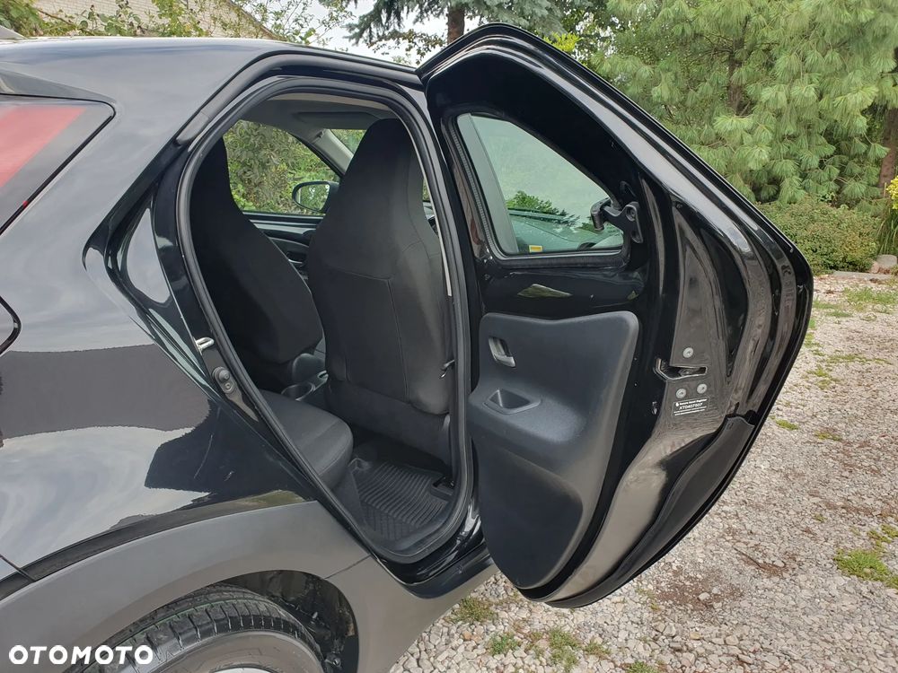 Toyota Aygo 1.0 VVT-i Black Edition - 10