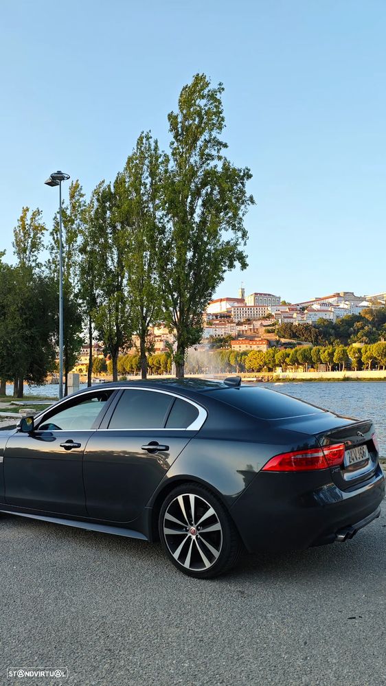 Jaguar XE 2.0 D R-Sport Aut. - 4