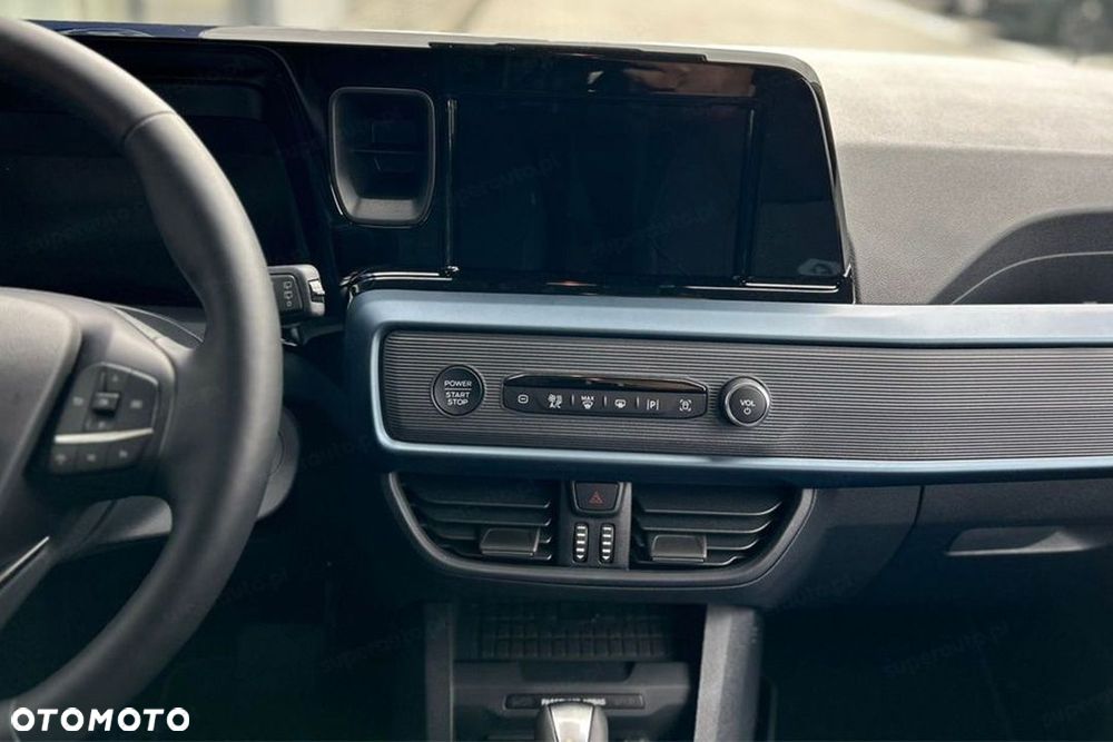 Ford Tourneo Courier - 10