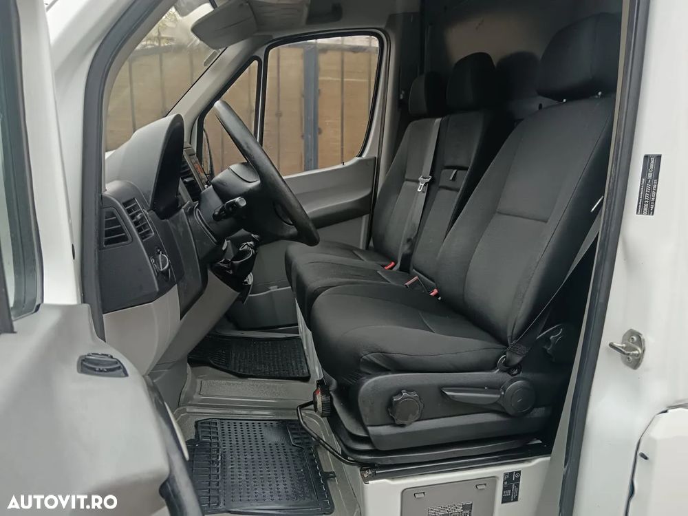 Mercedes-Benz Sprinter - 18