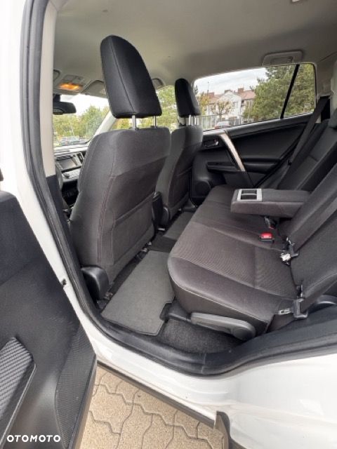 Toyota RAV4 2.0 Premium MS - 11