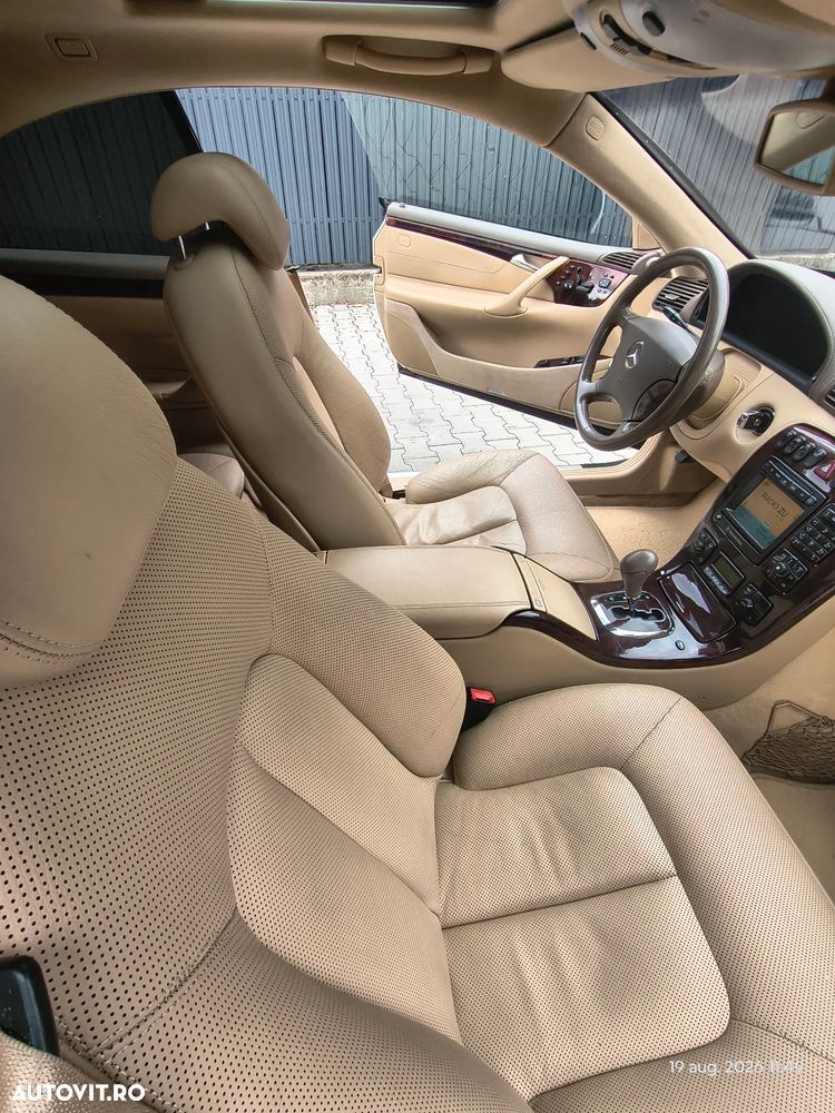 Mercedes-Benz CL 500 - 32