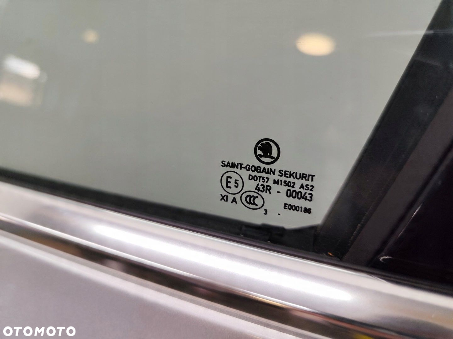 SKODA SUPERB III LIFT DRZWI PRZÓD LEWE LA7W - 3