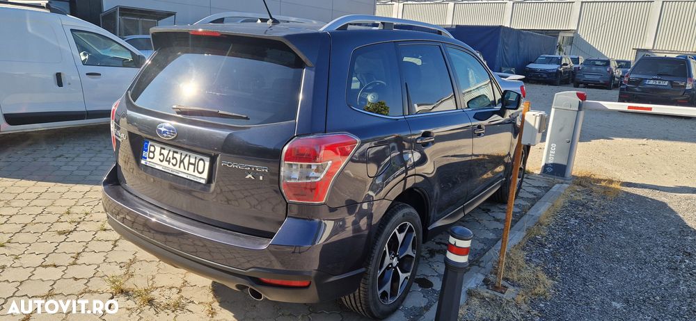 Subaru Forester 2.0XT GW - 10