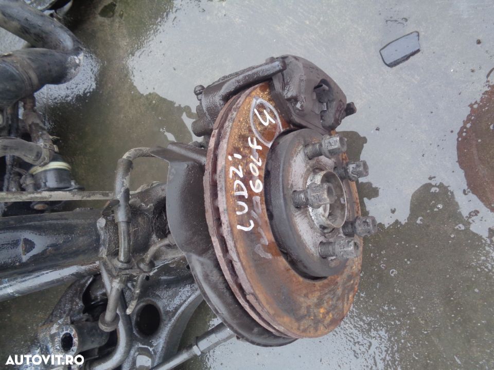 Vand Fuzeta Fata Dreapta Volkswagen Polo 6R 1.2 TDI 75 CP din 2011 - 1