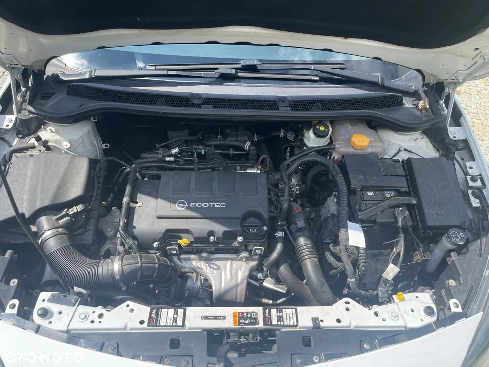 Opel Astra IV 1.4 T Active - 29