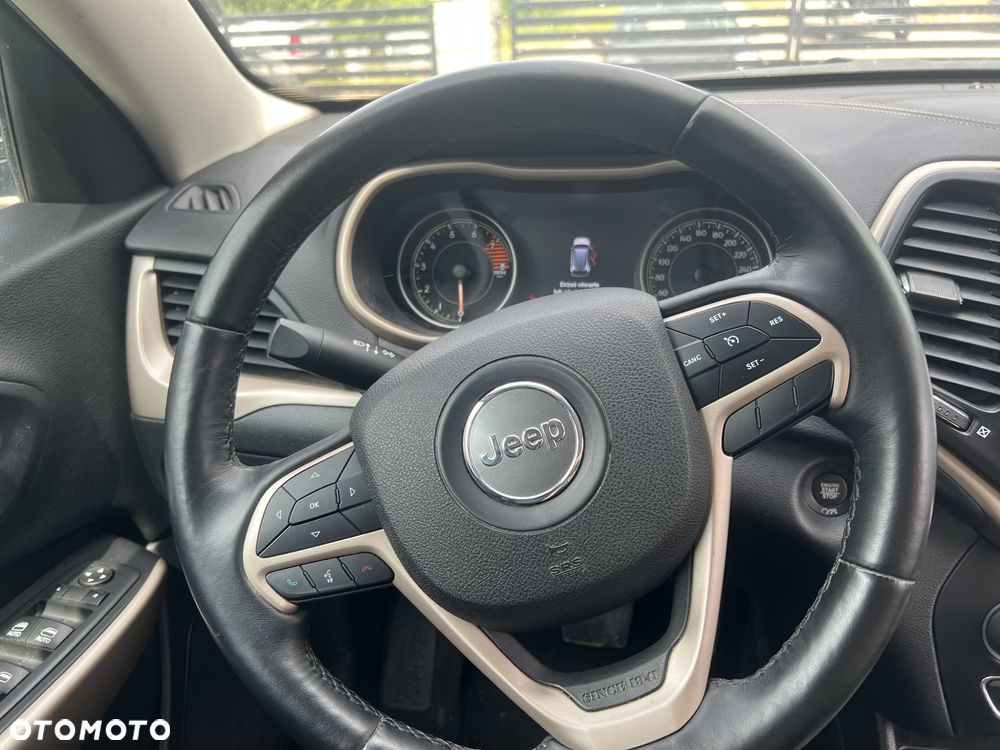 Jeep Cherokee 3.2 V6 Active Drive I Limited - 22