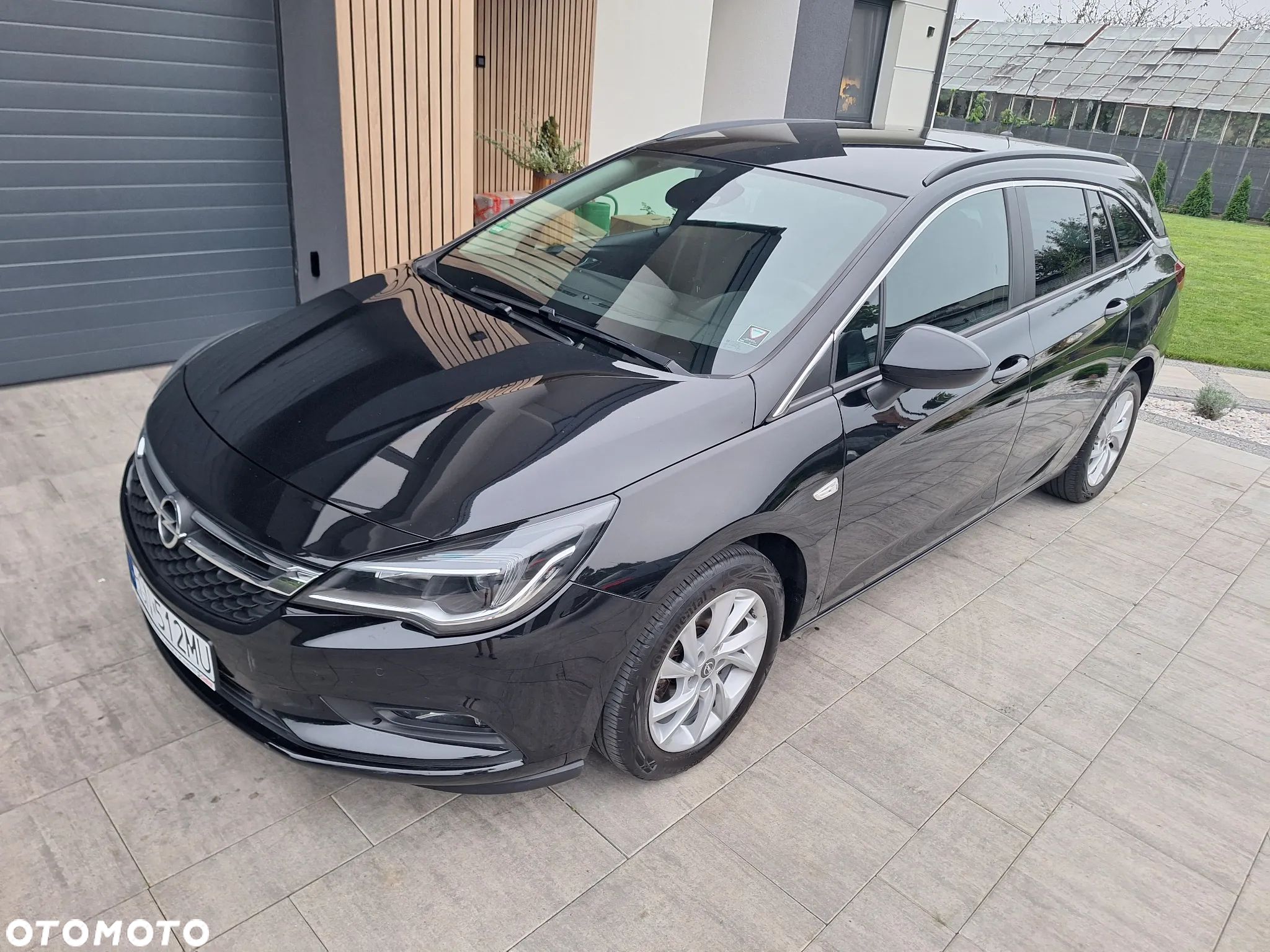 Opel Astra - 1