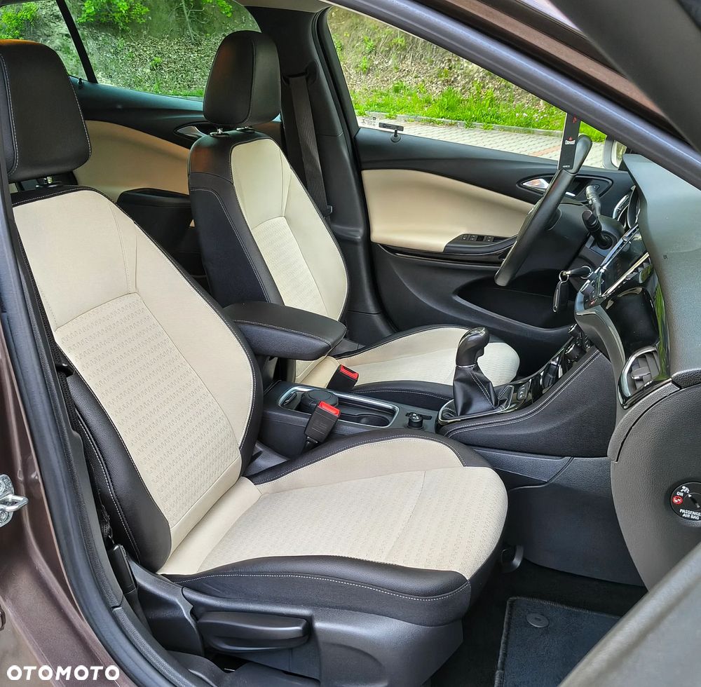 Opel Astra - 15