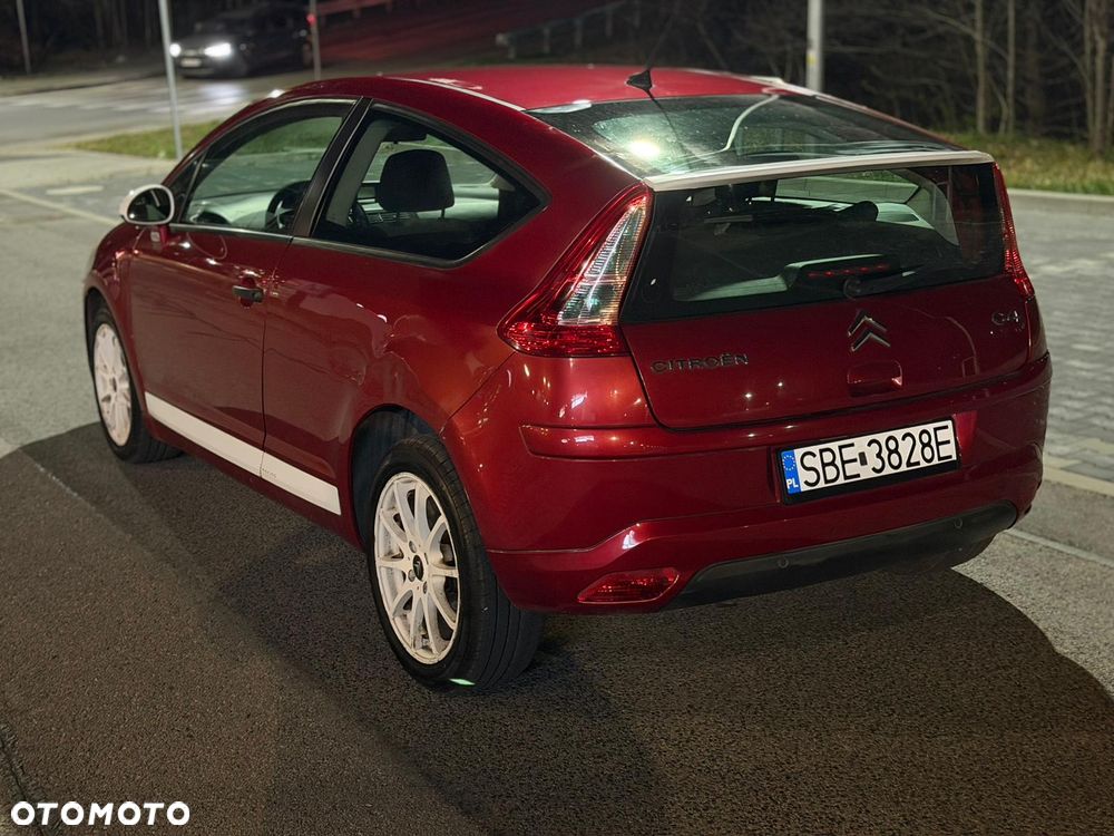 Citroën C4 1.4 16V Impress - 4