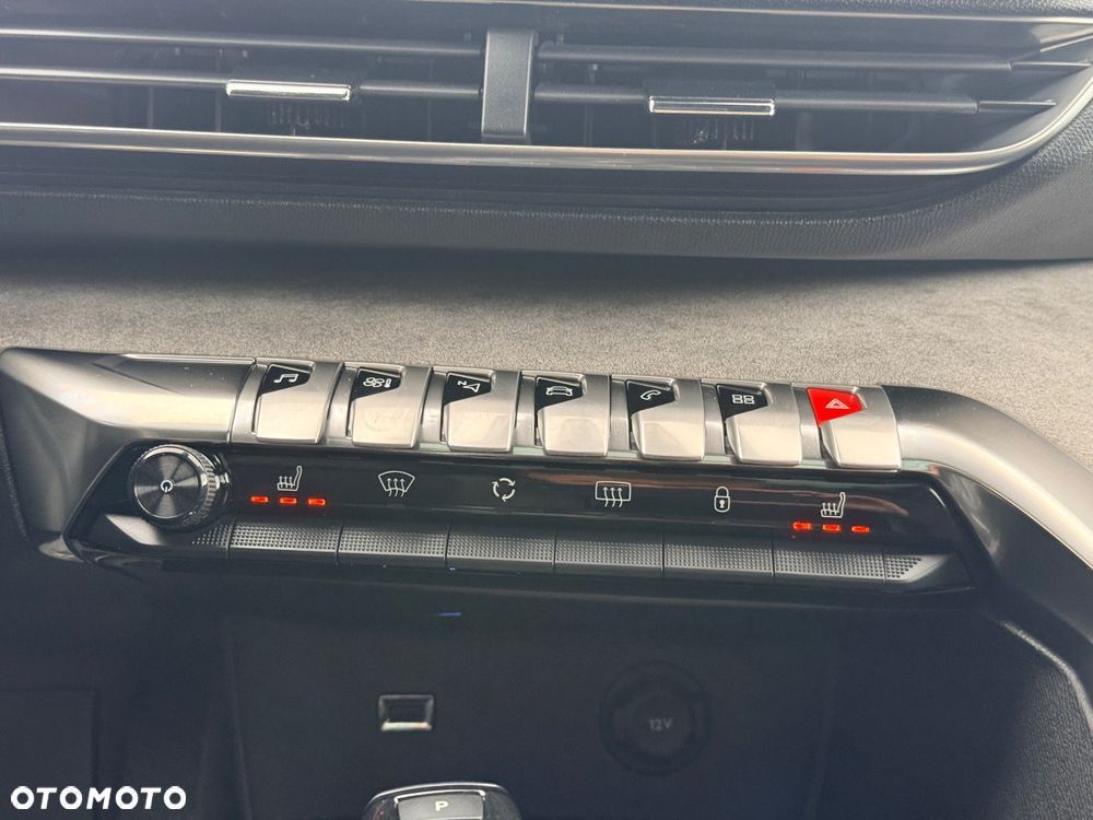 Peugeot 3008 BlueHDi 130 Stop & Start EAT8 GT - 38