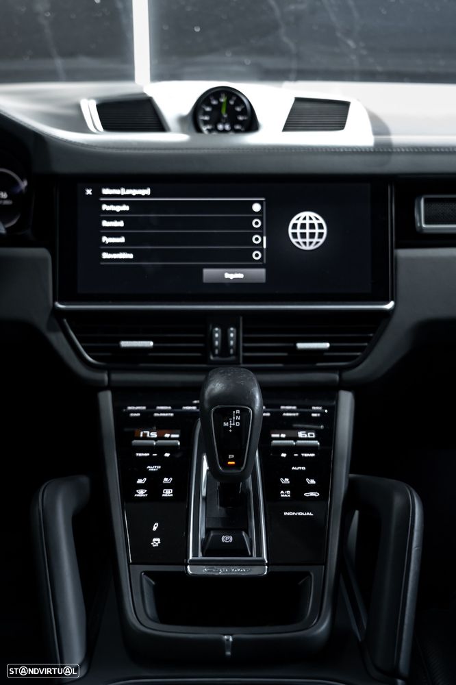 Porsche Cayenne Coupé - 35