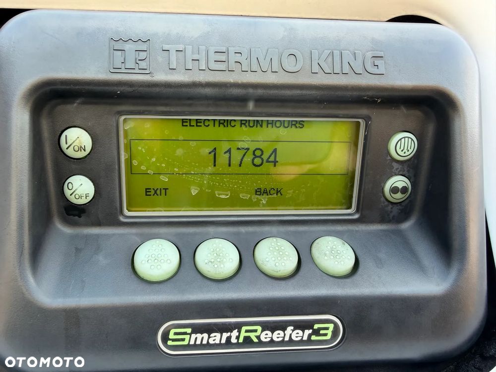 Schmitz Cargobull Chłodnia Hakówka Thermo King SLXi300 2017 rok - 17