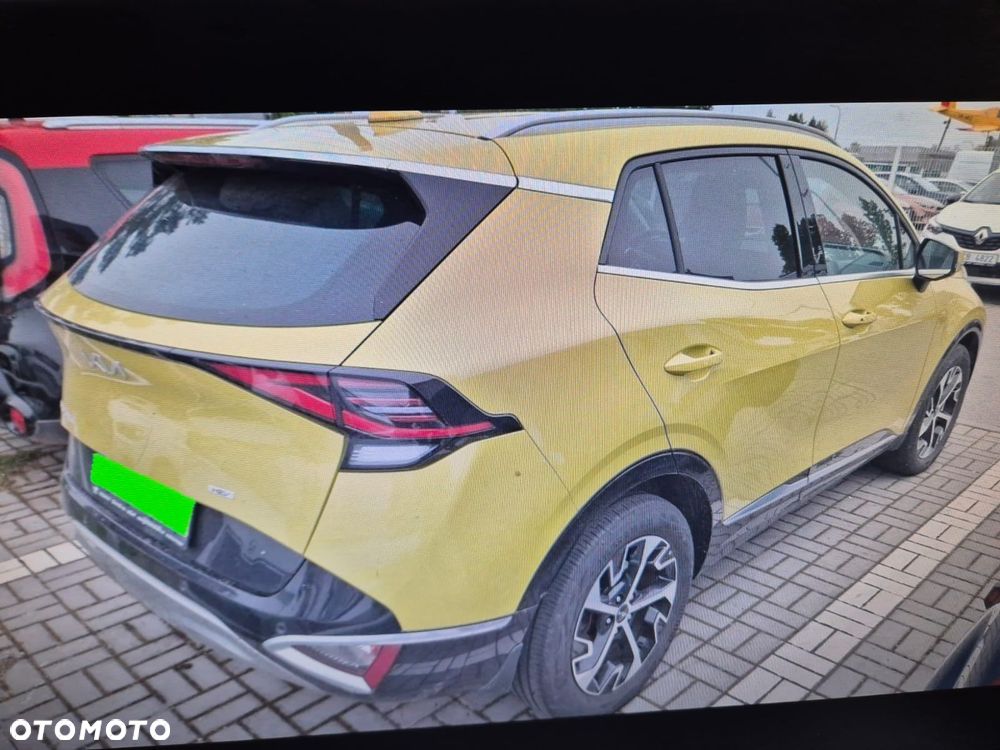 Kia Sportage 1.6 T-GDI MHEV Business Line 4WD DCT - 14